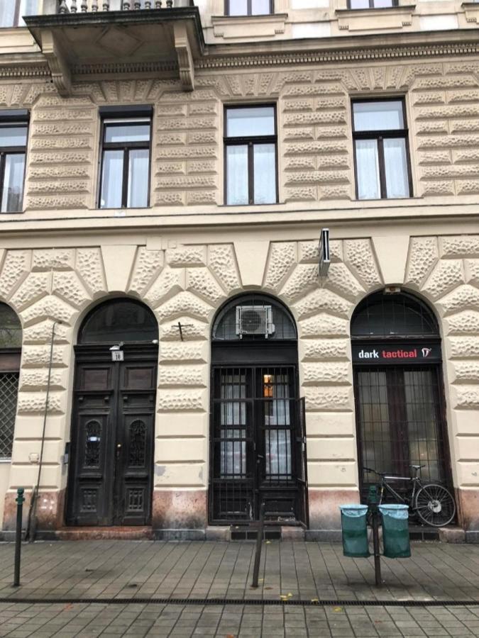 7Dab Apartments Huszar Contactless Self Check-In Budapest Luaran gambar